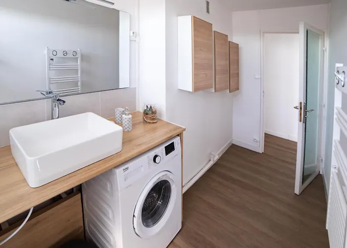 Apartment Oasis Urbaine - Proche Centre-ville - Garage *